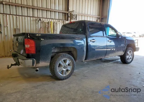 2013 Chevrolet Silverado C1500 Lt from USA, damaged, VIN 3GCPCSE09DG134890